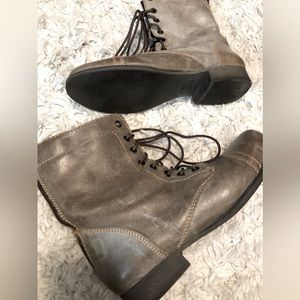 Steve Madden Boots